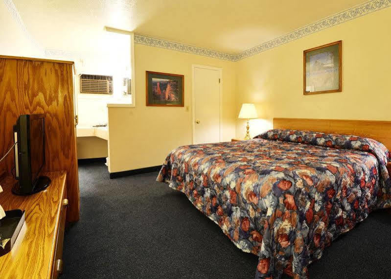 Econo Lodge Panguitch Near Bryce Canyon Eksteriør billede